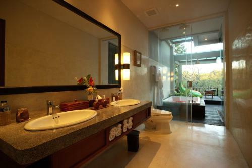 Villa Ayuterra Resort