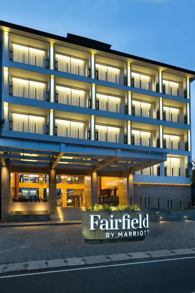 Hotel Fairfield By Marriott Bali Legian