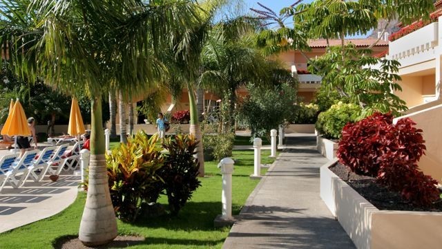 Apartamentos Jardin Del Conde