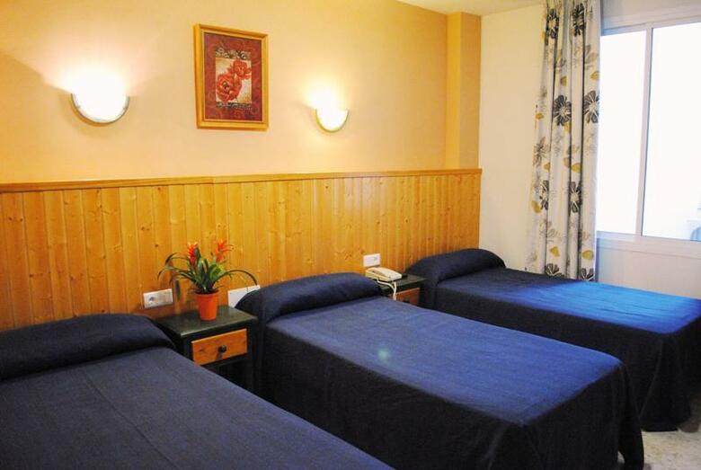 Hotel Mar�a Cristina