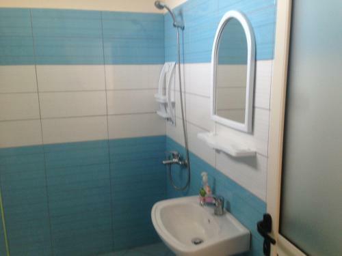 Bed & Breakfast Vila Rahmi & Veli Dervishaj