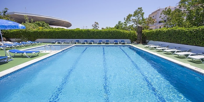 Azuline Hotel Llevant