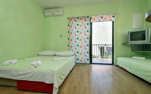 Ankica & Anamarija Apartments