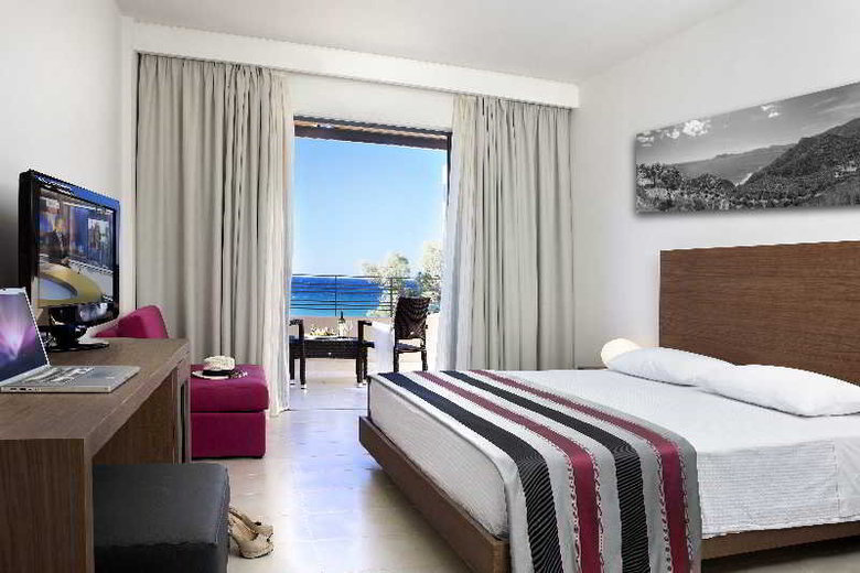 Hotel Eleon Grand Resort & Spa