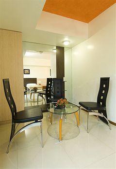 Hotel Planet Residency