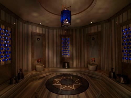 Four Seasons Hotel Istanbul At The Bosphorus