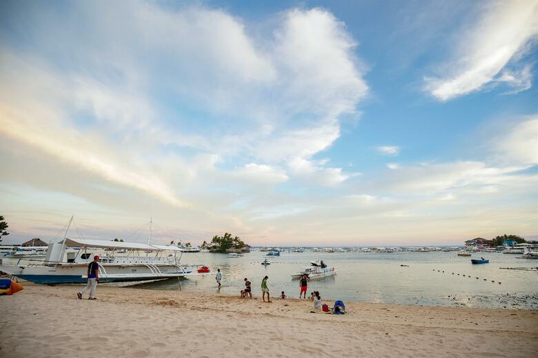 Hotel Cebu White Sands At Maribago Beach