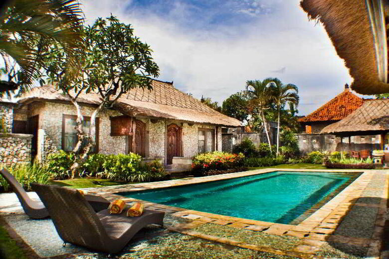 Villa Aya