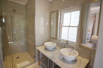 Hotel Camps Bay Resort
