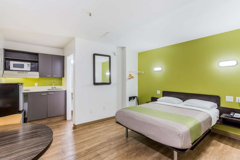 Hotel Suburban Extended Stay Bay Meadows