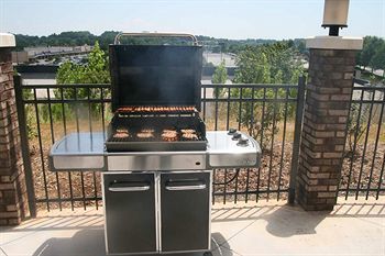 Hotel Hampton Inn And Suites-winston-salem/university