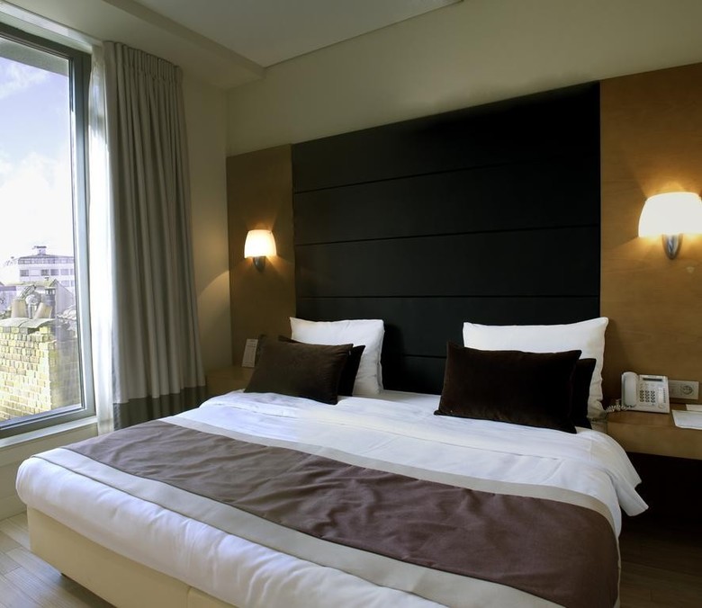 B Aparthotel Grand Place