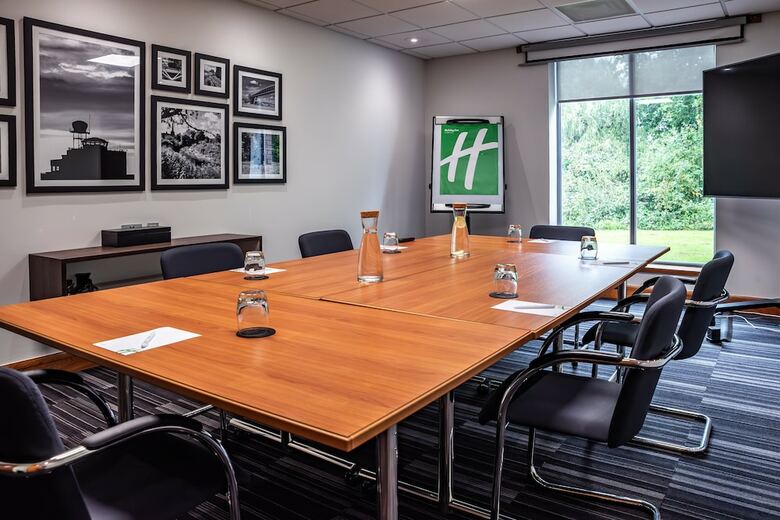 Hotel Holiday Inn Gatwick Airport