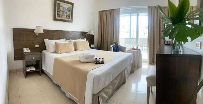 Hotel Globales Rep�blica