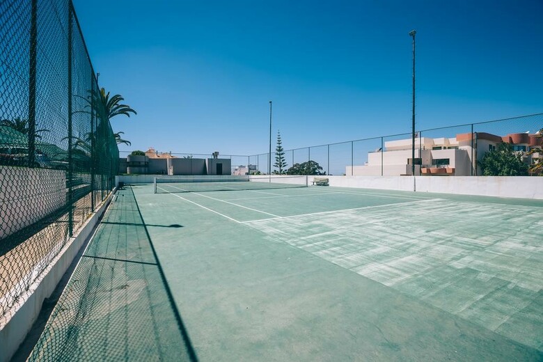 Muthu Oura Praia Hotel