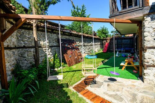Hostal Banskovilla Zlateva House