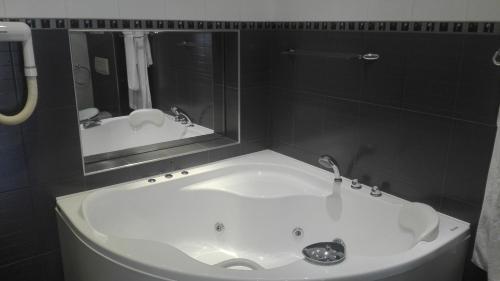 Ambassador Apartments 210 Sq.m.