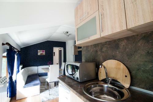 Zara Apartments