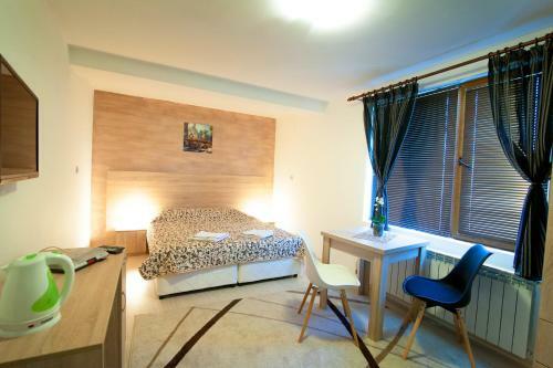 Zara Apartments
