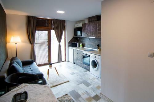 Zara Apartments