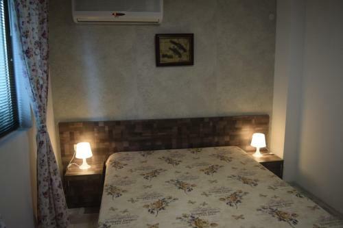Zara Apartments
