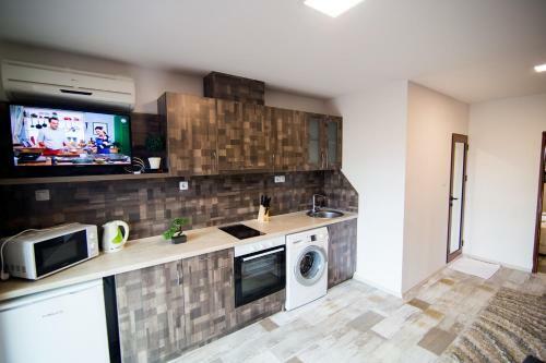 Zara Apartments