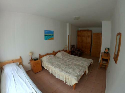 Apartment In St. Vlas With Terrace