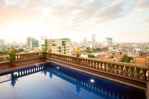Okay Palace Hotel