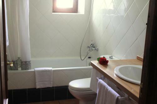 Hotel Castell De Gimenelles