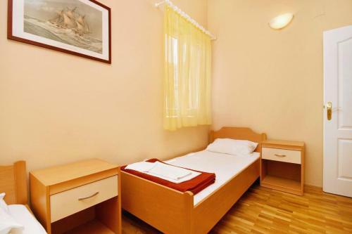 Apartments With A Parking Space Baska (Krk) - 5450