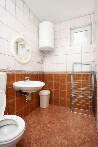 Apartments With A Parking Space Baska (Krk) - 5450