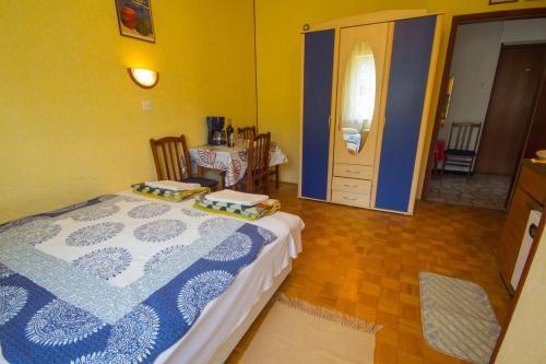 Hostal Double Room Crikvenica 5492e
