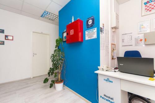 Hostel Petra Marina
