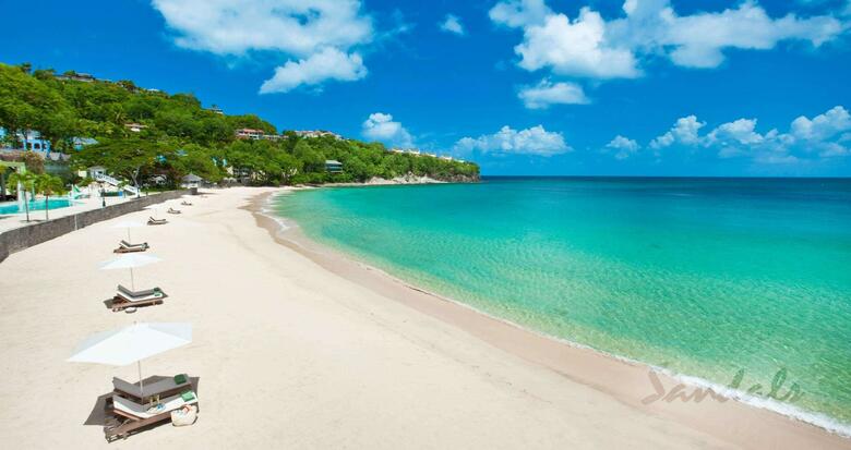 Hotel Sandals Regency La Toc