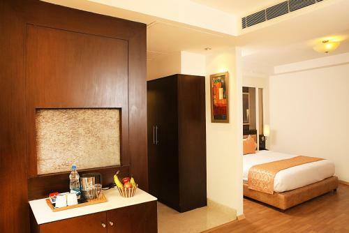 Hotel Ahuja Residency Vista Woods