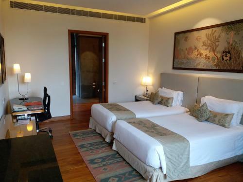 Hotel The Gateway Resort Damdama Lake