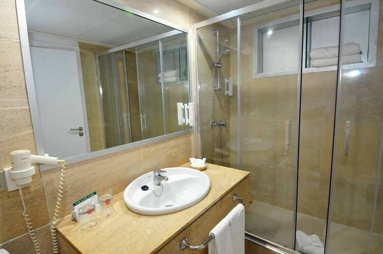 Paradise Park Fun Lifestyle Hotel