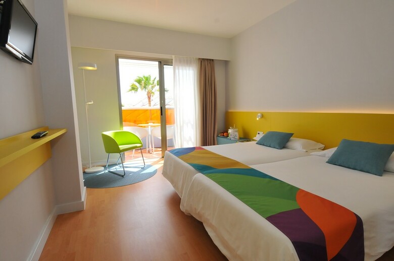 Paradise Park Fun Lifestyle Hotel