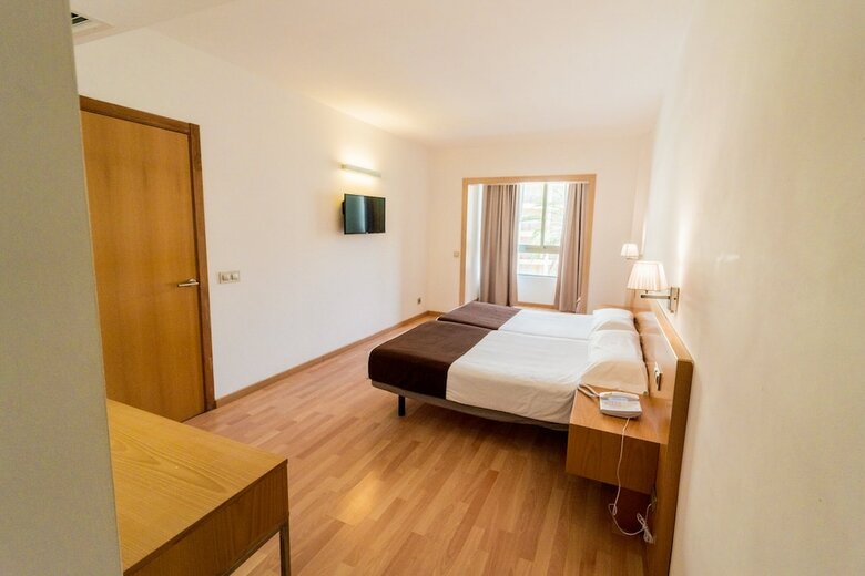 Paradise Park Fun Lifestyle Hotel