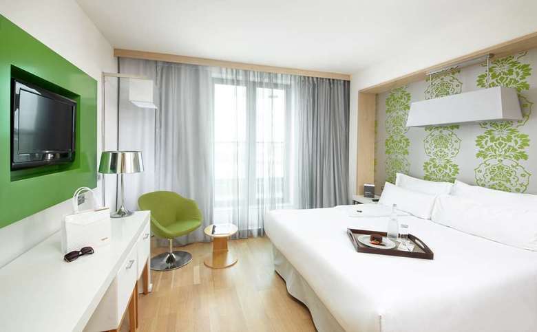 Hotel Occidental Praha Five