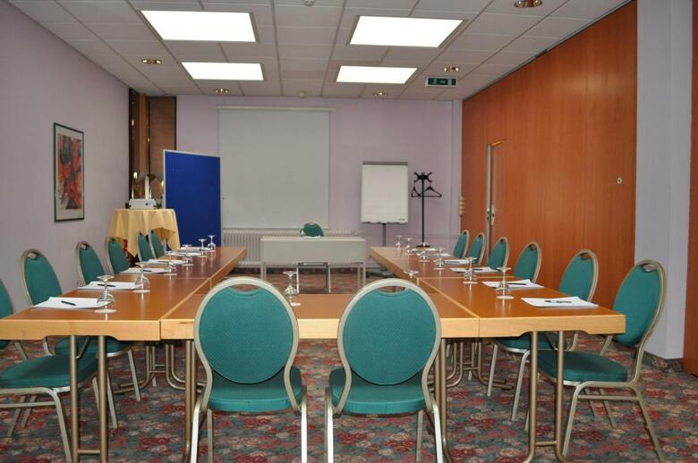 Frankfurt Airport Hotel Rsselsheim By Trip Inn