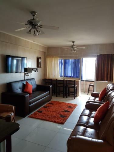 Beach Frond Apartment