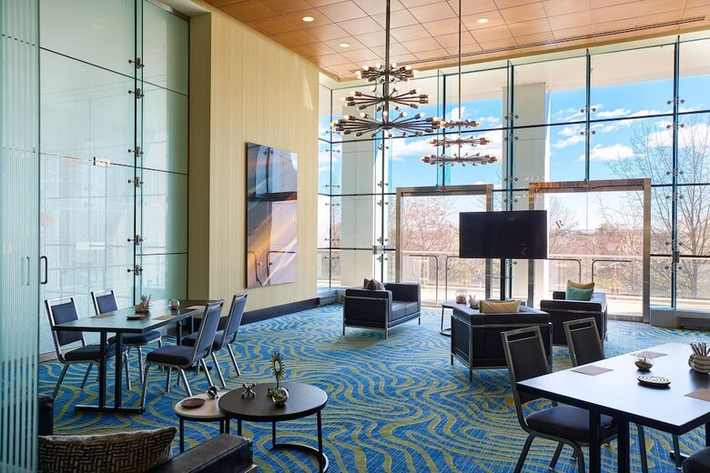 Renaissance Arlington Capital View Hotel April2011