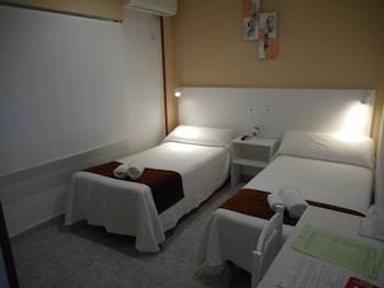 Hotel Hostal Gran Via