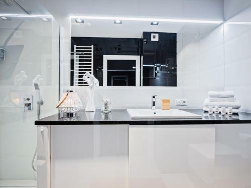 Apartamenty Homely Place 9 - Parking.