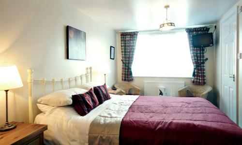 Bed & Breakfast St Marys Guest House