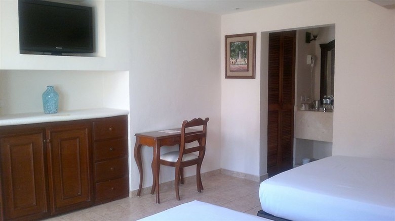 Hotel Maison Del Embajador