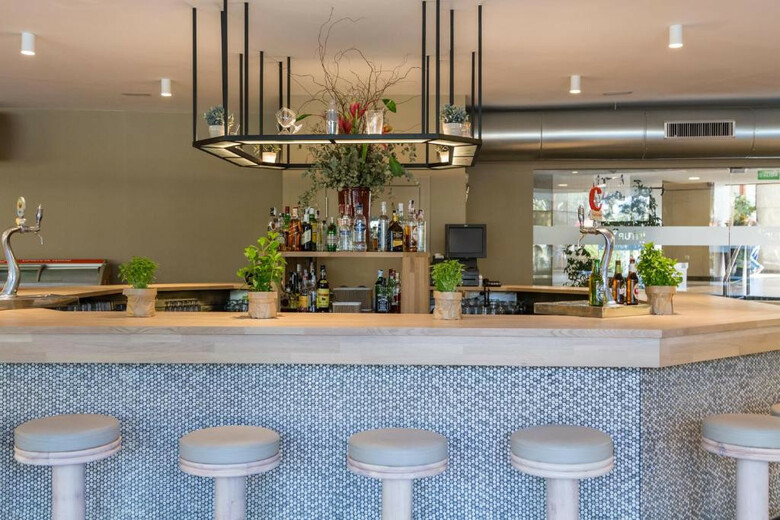 Hotel Intelier Orange