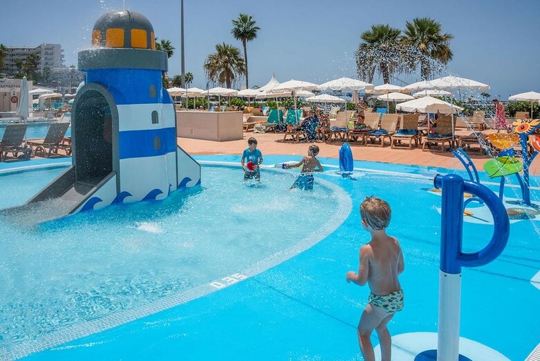 Hovima La Pinta Beachfront Family Hotel