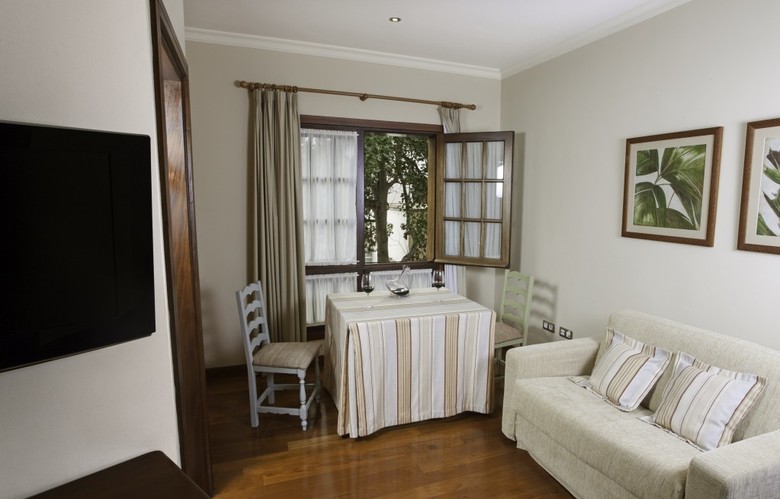 Hotel Laguna Nivaria